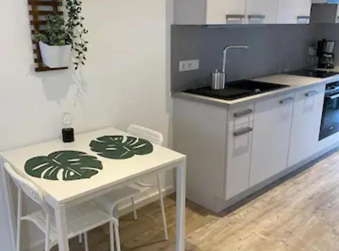 Bg Living & Hosting - Stylish Luxury In The Center - Parking, Wifi & Washing Machine Appartamento *