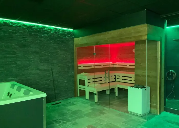 Bg Living & Hosting - Stylish Luxury In The Center - Parking, Wifi & Washing Machine * 特里尔