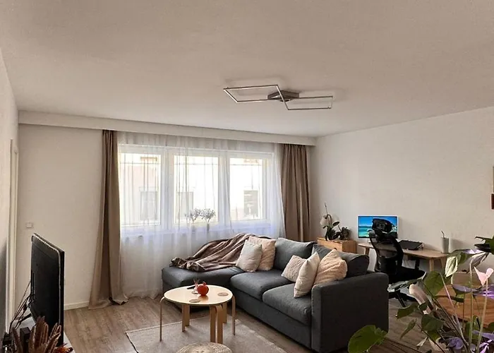 Bg Living & Hosting - Stylish Luxury In The Center - Parking, Wifi & Washing Machine *